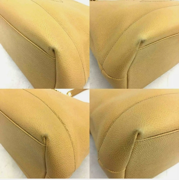 CHANEL Beige CC Caviar Tote - Picture 7 of 10